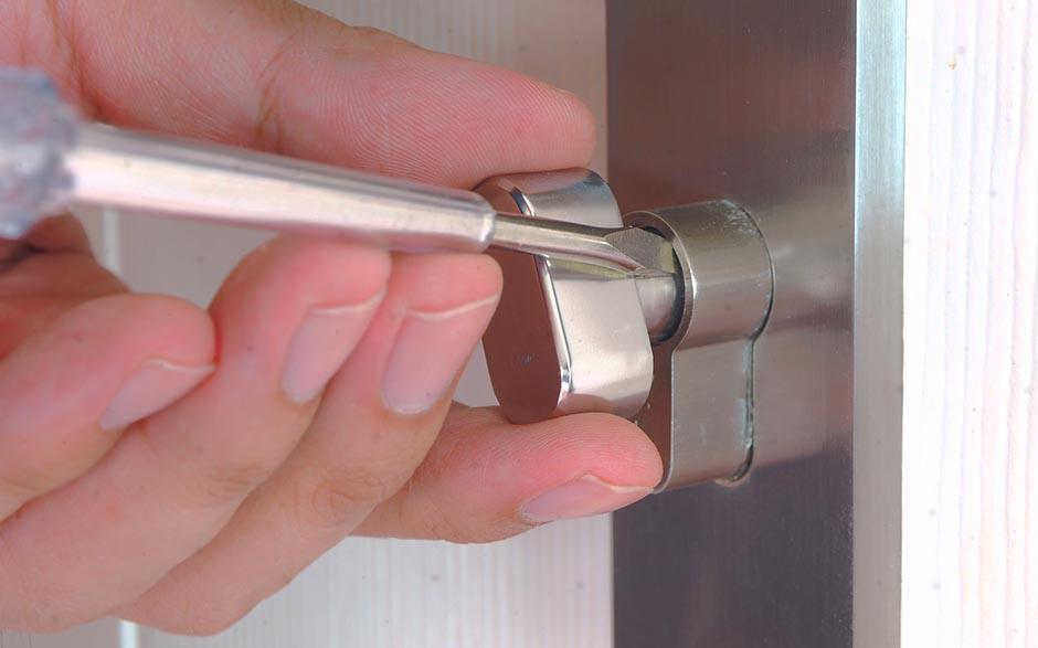 ouvrir une porte blindée Les Lilas
